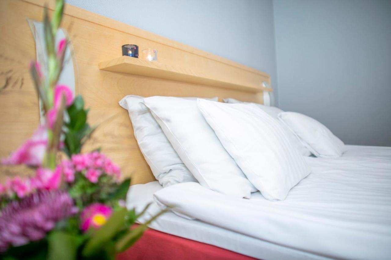 Hotel Uusikuu Mikkeli Ngoại thất bức ảnh